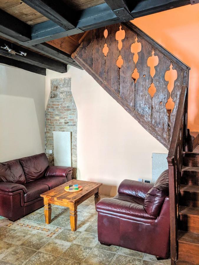 Private Courtyard Medieval Stone Home In Old Town Ρόβινι Εξωτερικό φωτογραφία
